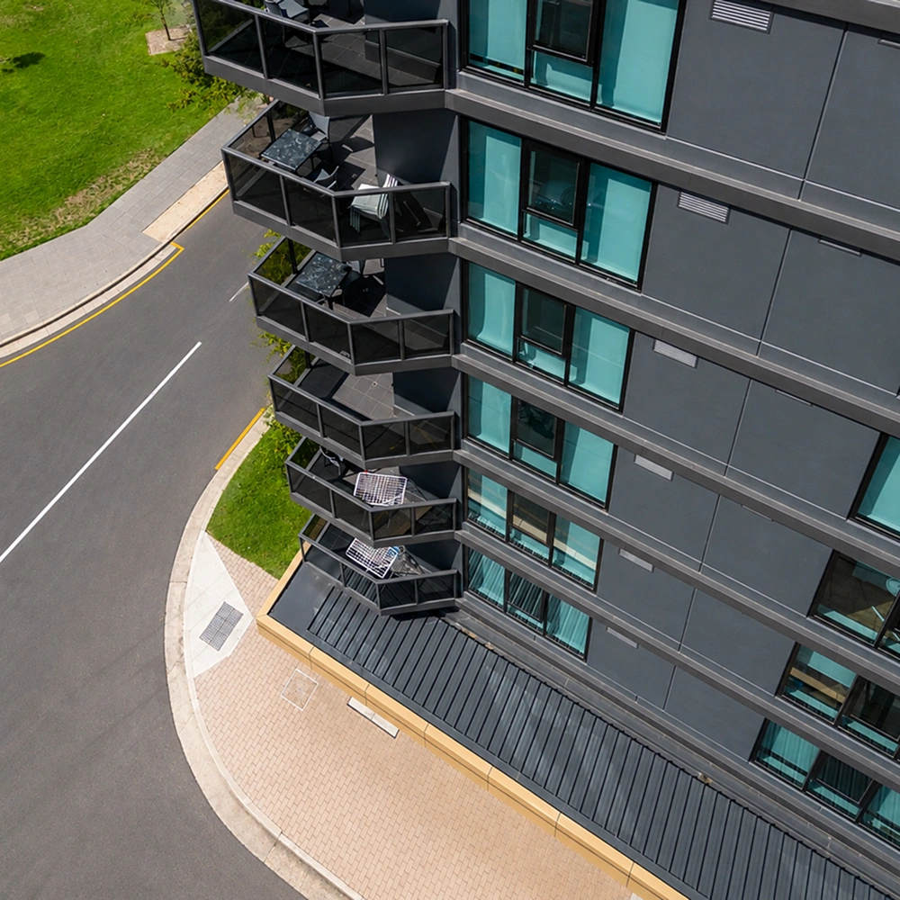 One hurtle square 9