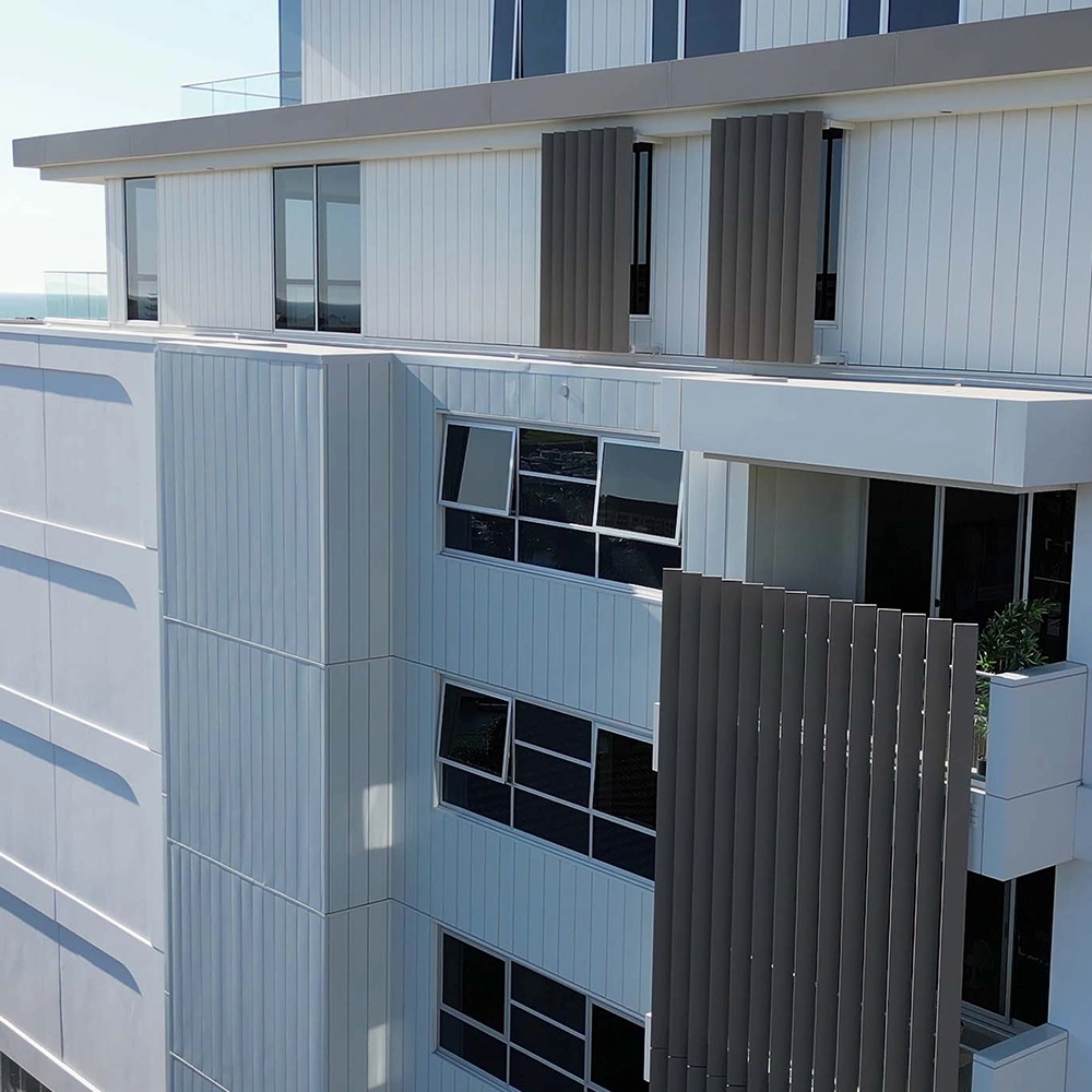 The adelphi 5