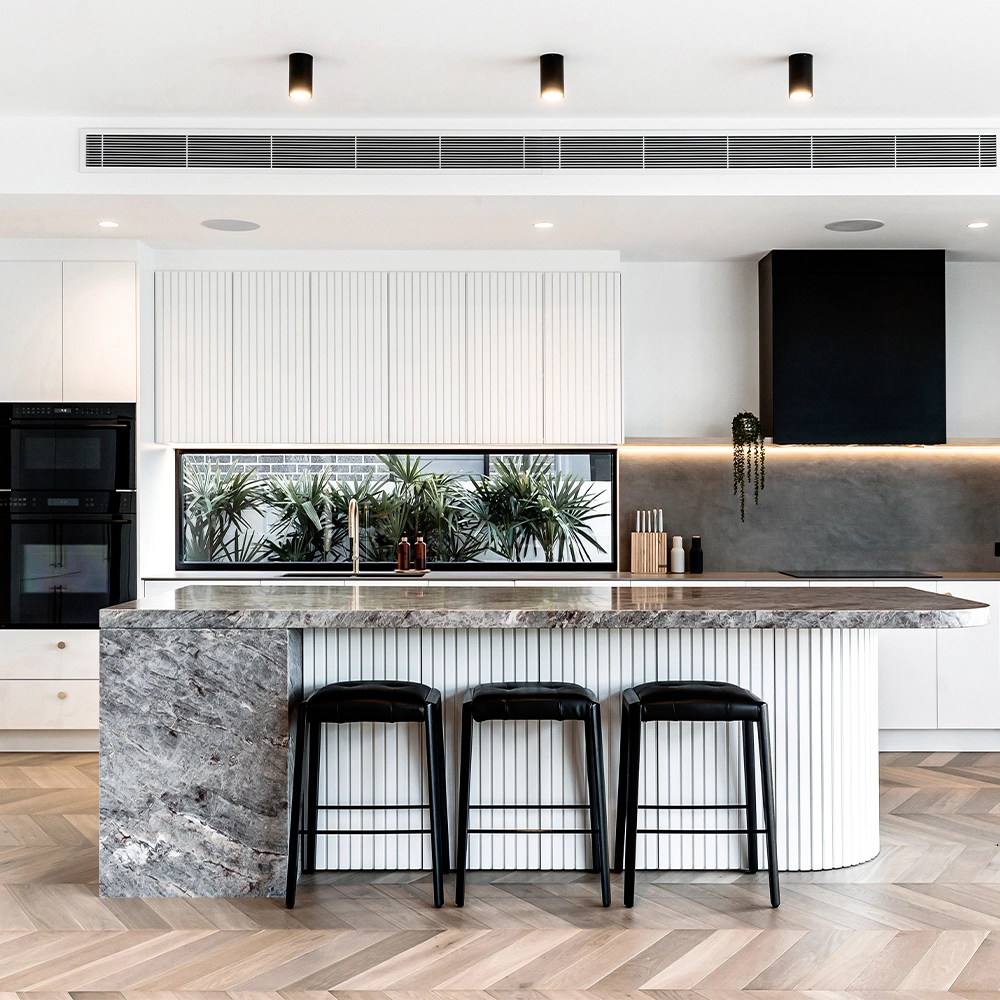 The beverly 16